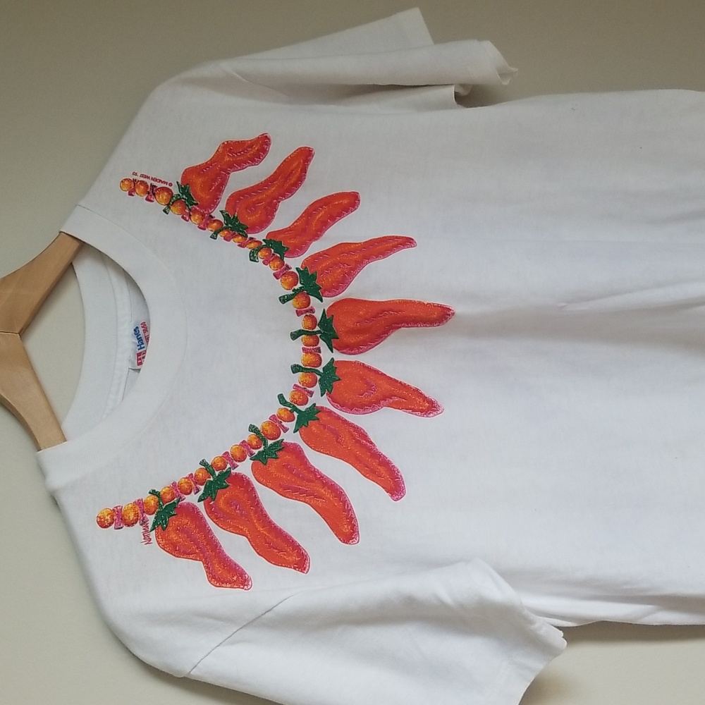 90s vintage peppers tshirt